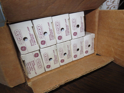 GE F13BX/SPX27 13-WATT BIAXIAL FLUORESCENT LAMP - NEW SURPLUS - LOT of 9