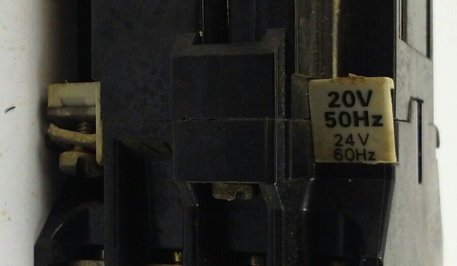 Telemecanique LC1-D123 Contactor, 20V coil