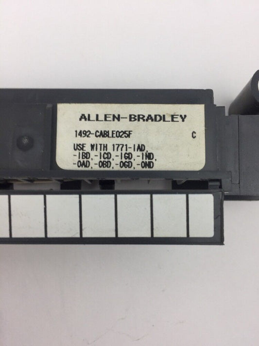 ALLEN BRADLEY 1492-CABLE025F USE W/1771-IAD,IBD,ICD,IGD,IND,OAD,OBD,OGD,OND