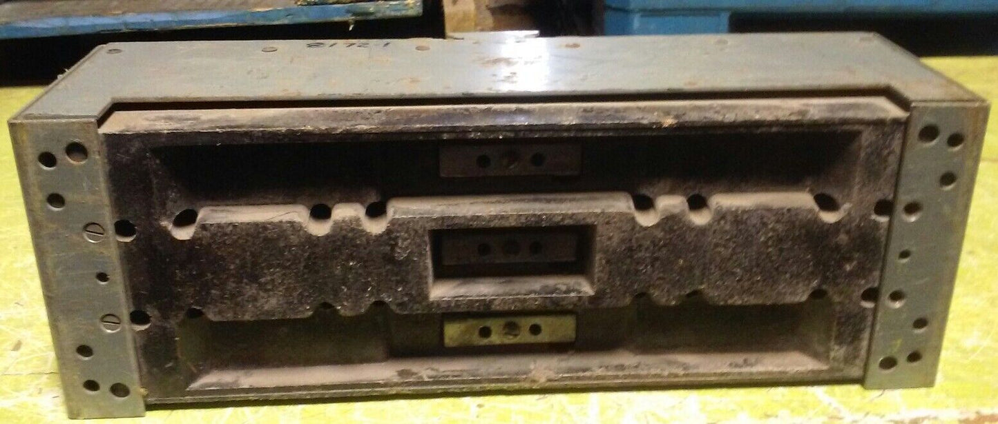 SQUARE D Twin Panelboard Switch DF 8172-1  -  60 Amp, 575 VAC, 3-Pole