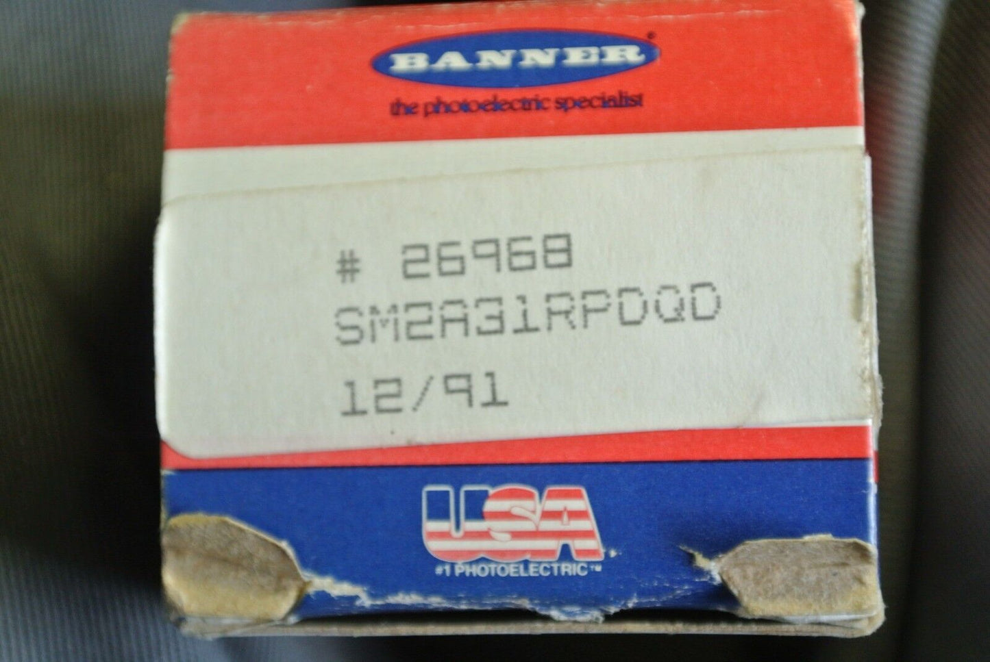 BANNER SM2A31RPDQD / 26968 - DETECTION SYSTEM RECEIVER - NEW SURPLUS