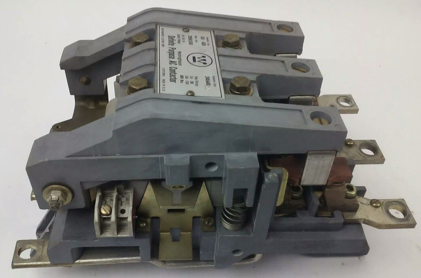 WESTINGHOUSE GCA4530 AC CONTACTOR, 600V MAX, FLA 260A-LRA 1500A, 120V COIL, USED