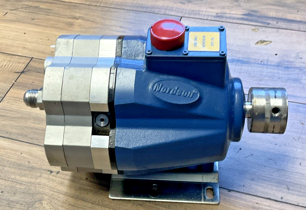 NORDSON 1047481 HYDRAULIC PUMP AA23C25591