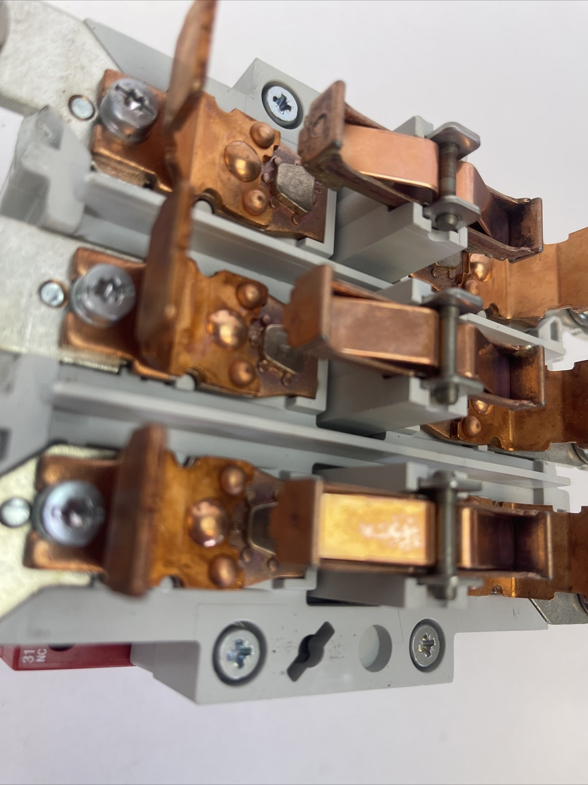 ALLEN BRADLEY 100S-D95EN22C CONTACTOR 600VAC 160A 75HP SER B 100S-D SER A