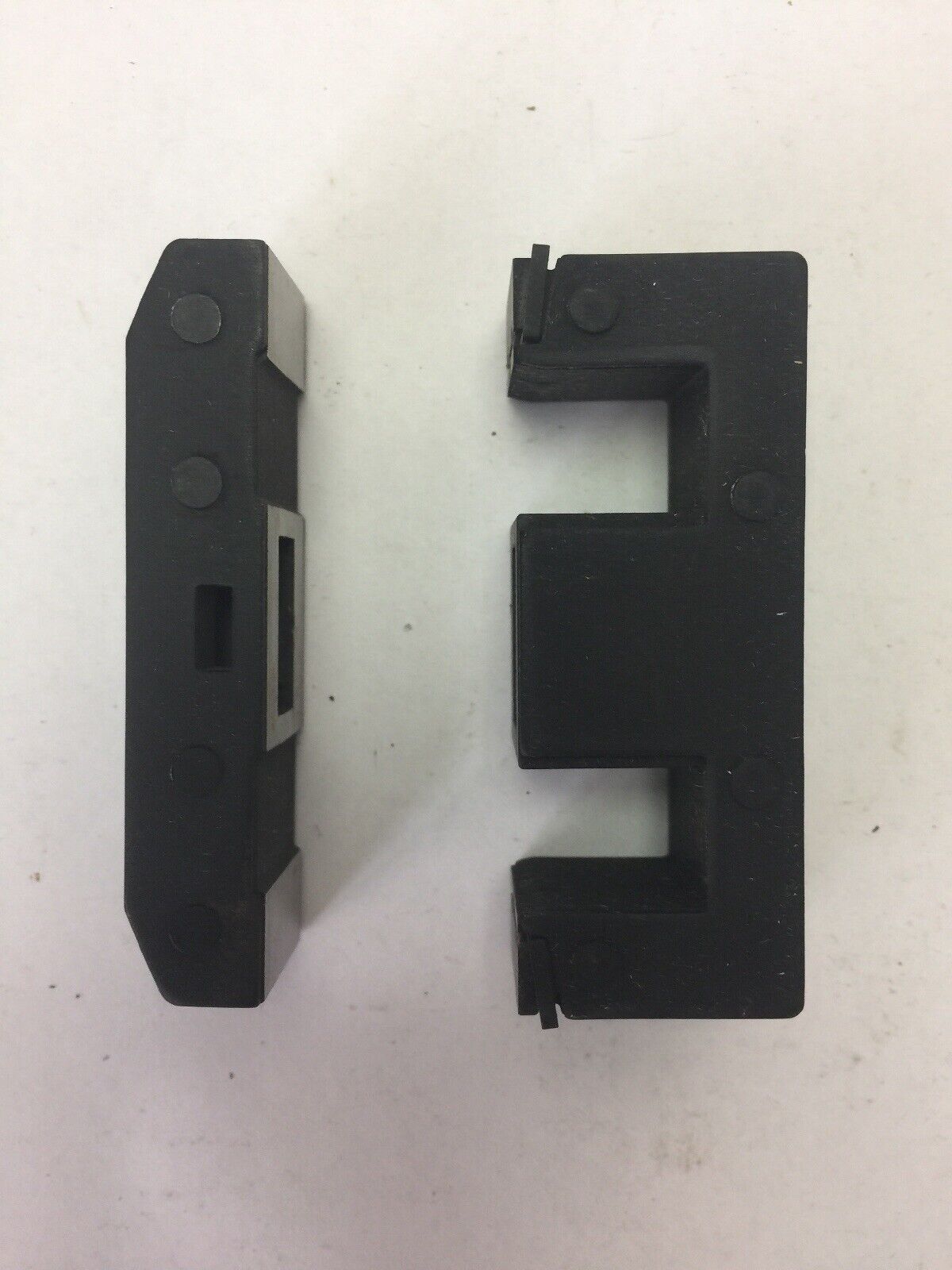GE 546A301G5 MAGNET ASSY FOR CR015 THRU 111, CR205 THRU 211 C,J,K,R AND S. AW