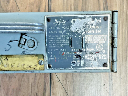 ITE V2A3211 PANELBOARD SWITCH 30A 250V 3POLE 3PH 7 1/2HP