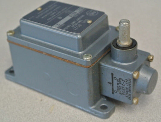 ALLEN-BRADLEY 802T-R8TD TIME DELAY LIMIT SWITCH / OFF-DELAY / CCW / NEW SURPLUS
