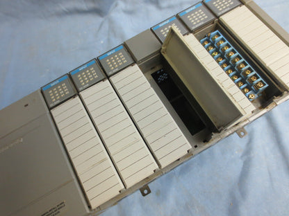 ALLEN-BRADLEY 1746-P2 Ser. C + 1746-IB16 & (3) 1746-OB16 MODULES + 1746-A7 RACK
