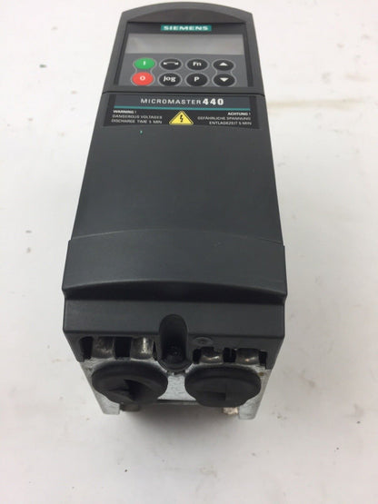 SIEMENS 6SE6440-2UD21-1AA1 MICROMASTER 440 INPUT: 380-480V