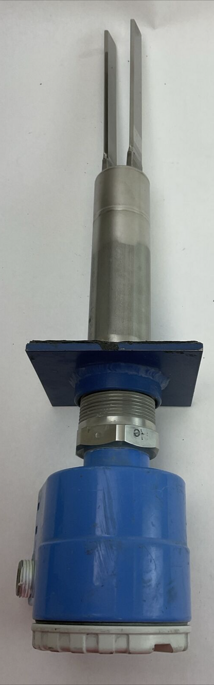 ENDRESS + HAUSER SOLIPHANT II FTM31-F1BB11 LEVEL LIMIT SWITCH