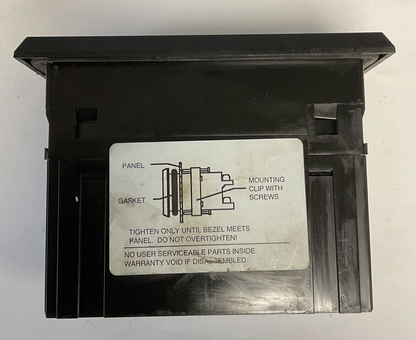 MAX MACHINERY INC 120-200 FLOW INDICATOR CONTROLLER  24VDC 130VAC .4A 50/60HZ