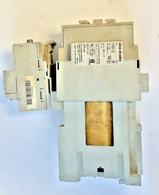 ALLEN BRADLEY 100-C30D*00C / 193-EA1GB STARTER  W/ 100-S AUX CONTACT