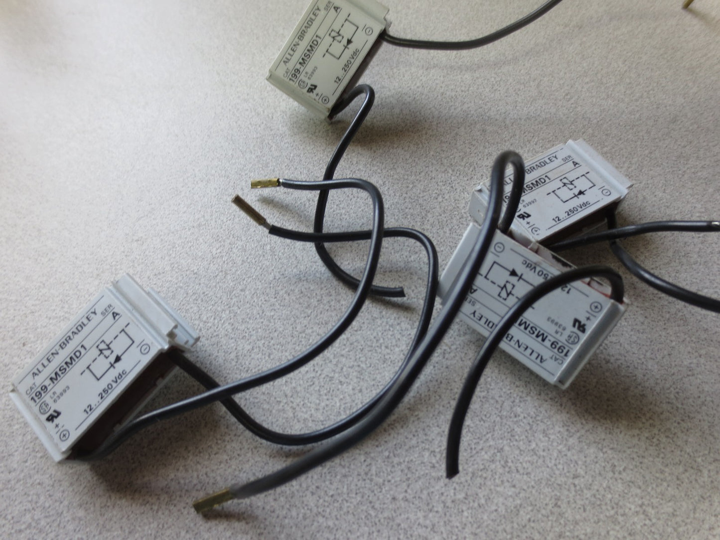 ALLEN-BRADLEY 199-MSMD1 Ser. A SURGE SUPPRESSORS - LOT of 4