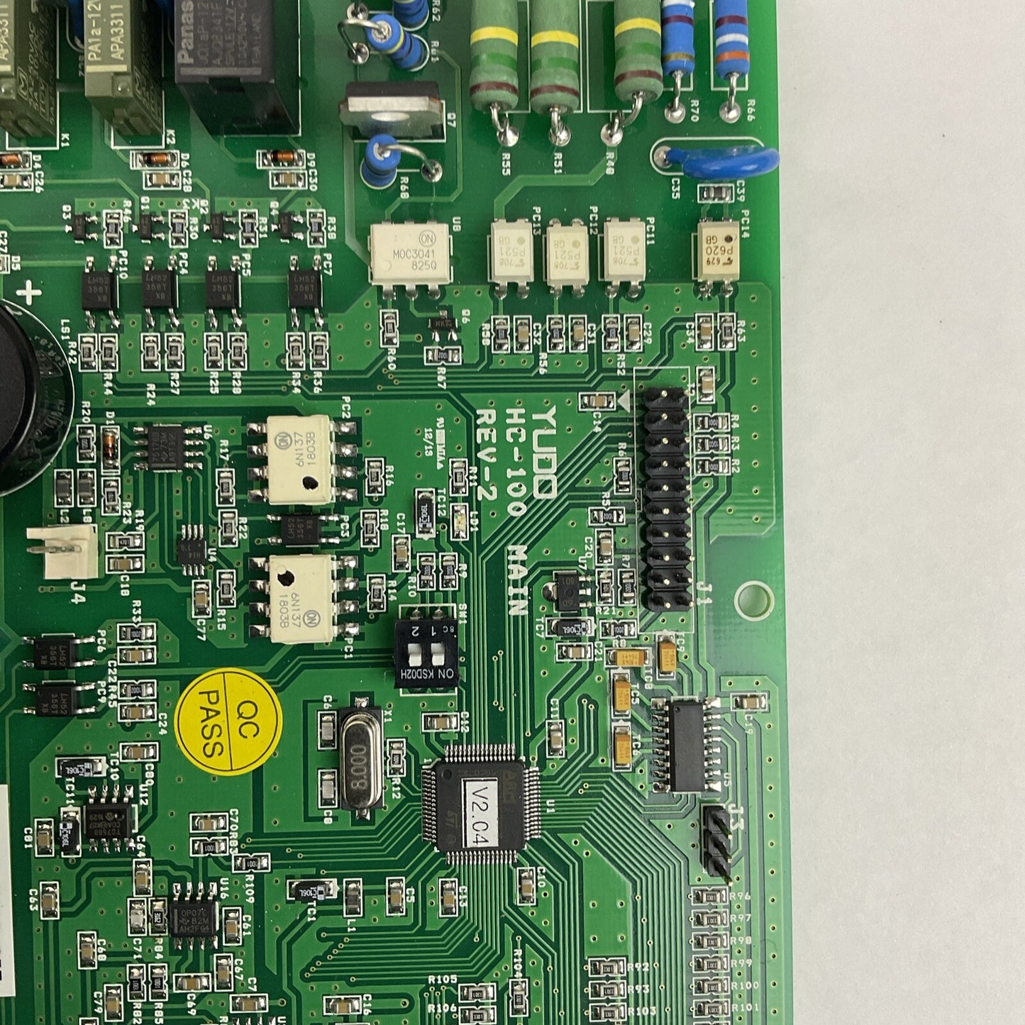 YUDO HC100-1810-057 DISPLAY REV-4.1 W/ HC-100 MAIN BOARD REV-2