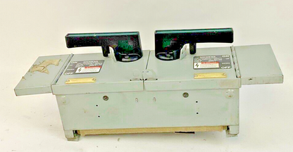 SIEMENS V7B3211R VACU-BREAK SWITCH 30A PH3 240V 3POLE FUSIBLE