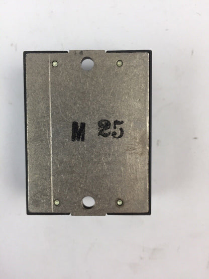 CRYDOM D1210 SOLID STATE RELAY INPUT 3-32VDC OUTPUT 120VAC 0.10A