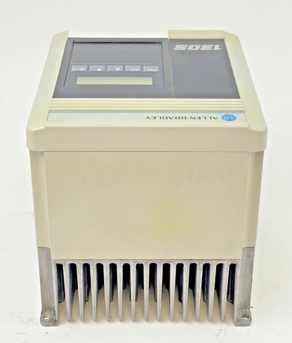 ALLEN BRADLEY - 1305-BA02A SER. A - AC VARIABLE SPEED DRIVE -380-460V,1.6A,.75HP