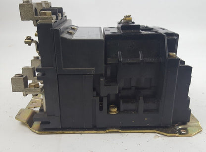 ALLEN BRADLEY CONTACTOR/STARTER 500-D0D930 SER A 50HP 460V