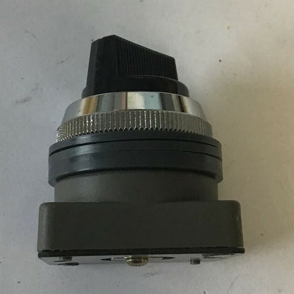 IDEC ANS100-B BLACK SELECTOR SWITCH ****LOTOF12***