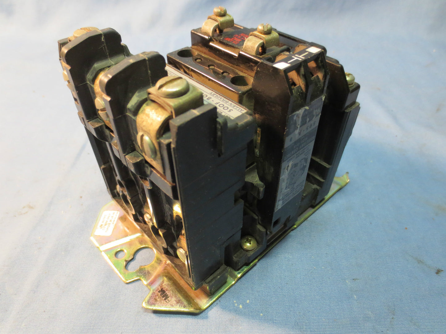 ALLEN-BRADLEY 500F-BOD93 RELAY Ser B, SIZE 1, 120V COIL w/ CB236 - w/ 595-A