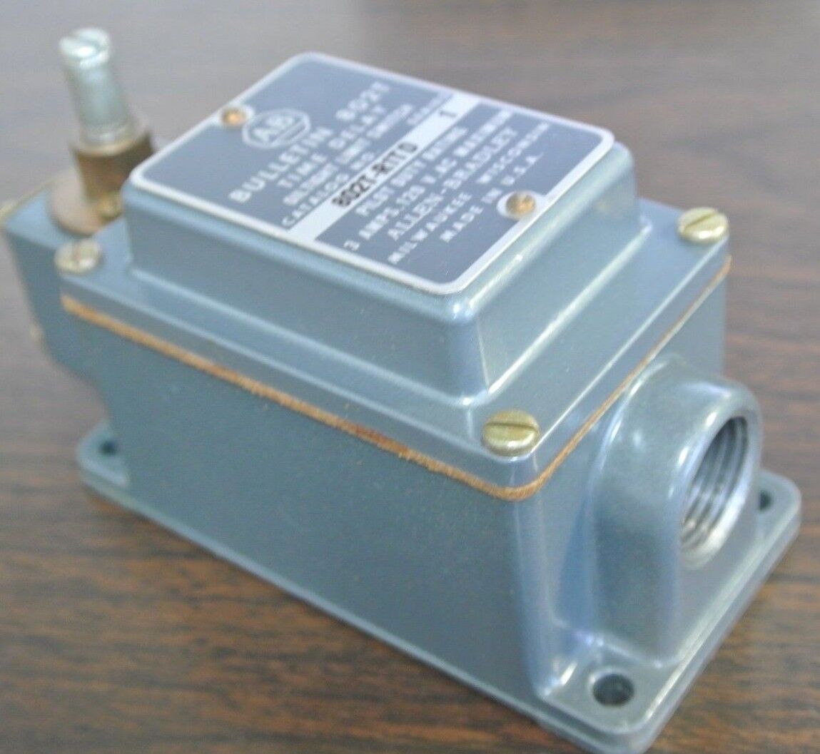 ALLEN-BRADLEY 802T-R5TD Ser. 1 TIME DELAY LIMIT SWITCH - NEW SURPLUS