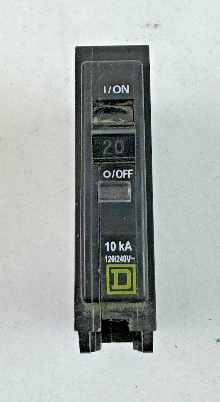 SQUARE D  **LOT OF 10** QO12010CP - 20A/1 POLE/240 VAC/QWIK-OPEN/TYPE QO - Q0120