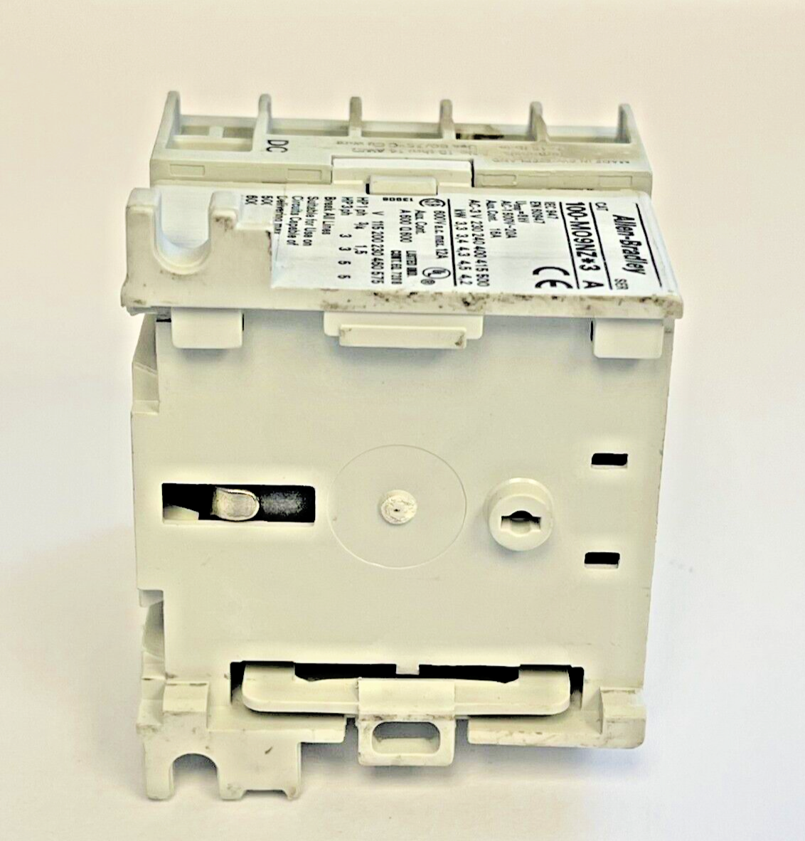 ALLEN BRADLEY - 100-MO9NZ*3 SER. A 24VDC COIL MOTOR STARTER CONTACTOR