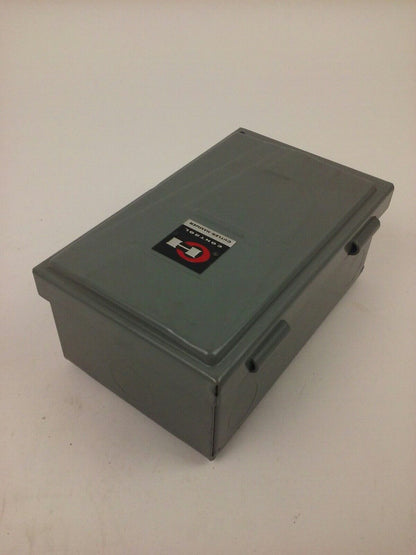 CUTLER HAMMER, 9575H770A, 509- A.C. RELAY, NEMA 1, 110V, 60 HZ, 1/4 H.P., NEW