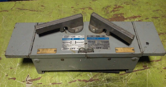 Gould I-T-E V7B3211 PANELBOARD SWITCH - 240V, 30A, 3-POLE