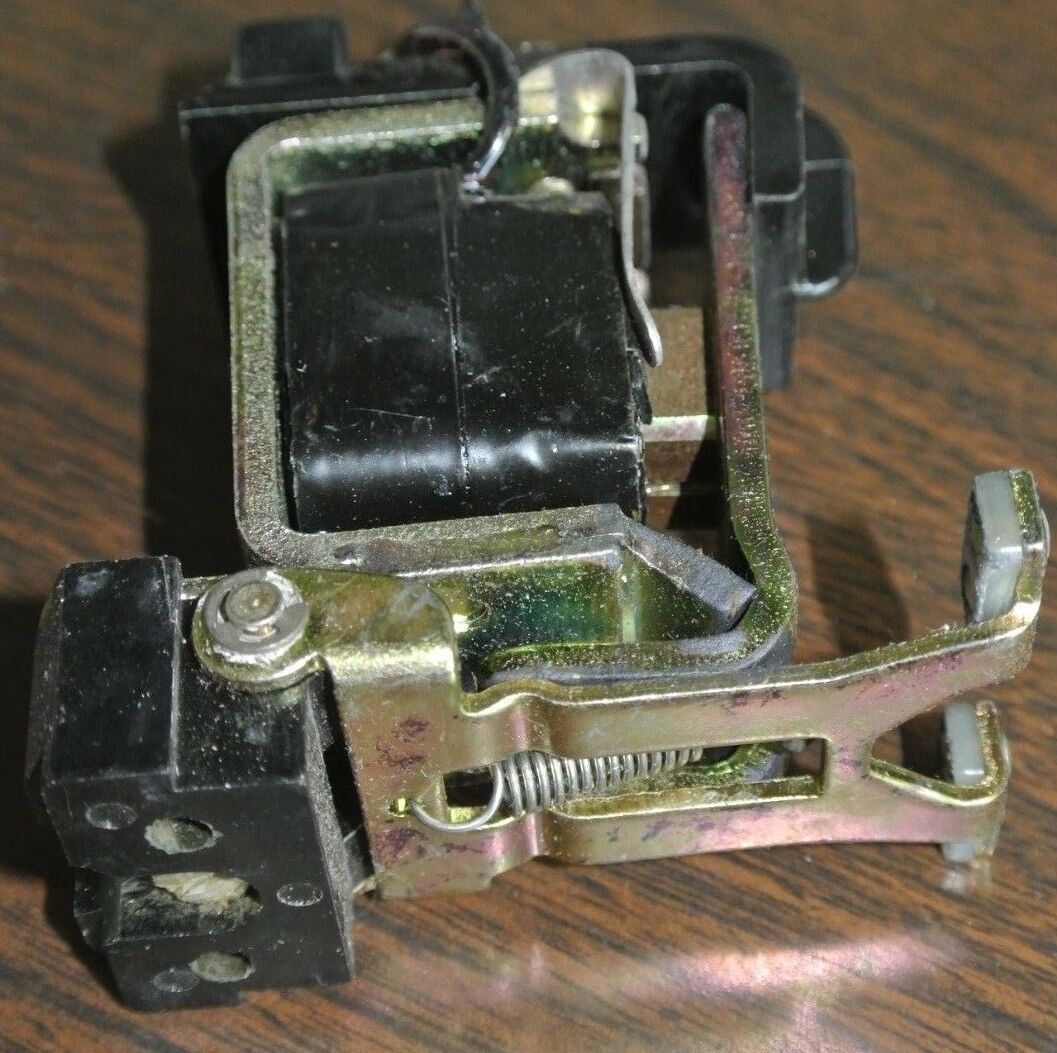 SYLVANIA / JOSLYN CLARK KPMH-12  LATCH MECHANISM for PM RELAY LINE NEW SURPLUS