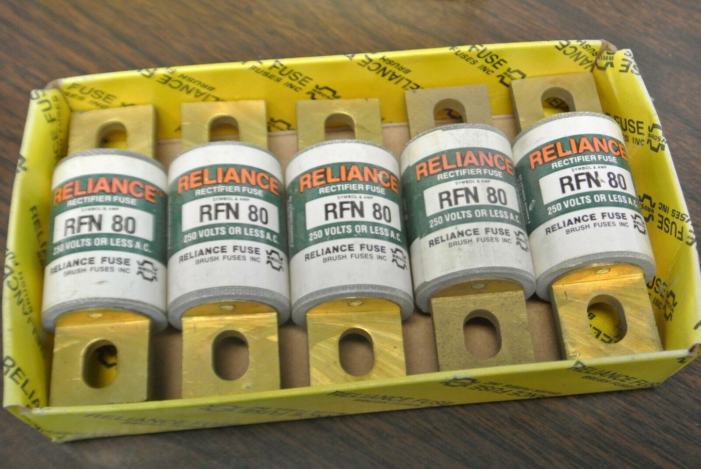 BOX of 5 / RELIANCE RFN80 RECTIFIER FUSES / 250V / 80A / NEW SURPLUS