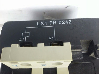 TELEMECANIQUE LC1F265 CONTACTOR, 3PH 600VAC 285A 200HP W/ 24V 40/400HZ  COIL