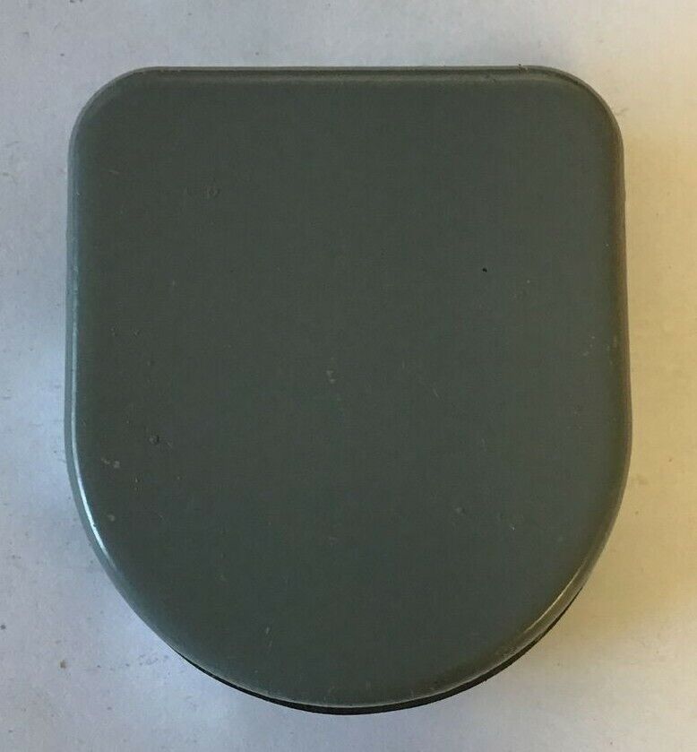SQUARE D 9001 K-11 CLOSINGPLATE SER.F (2)& SQUARE D 9001 K-11 SER.A CLOSINGPLATE