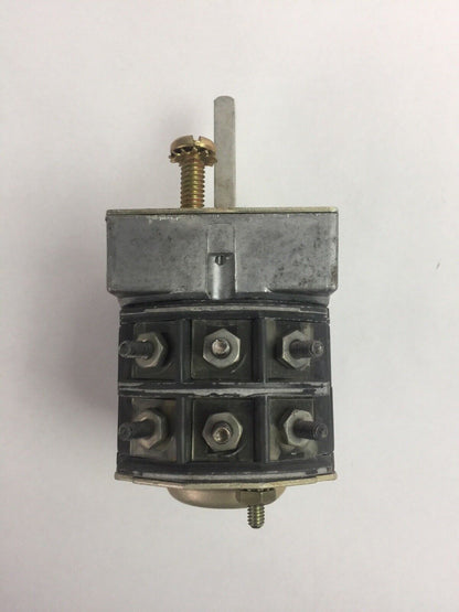 WESTINGHOUSE 505A623G01 TYPE W2 SWITCH 600V 20A ROTARY SWITCH MISSING HANDLE