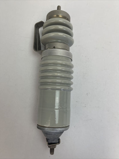 JOSLYN 3 KV EXPL PORCELAIN EXPULSION LIGHTNING ARRESTER