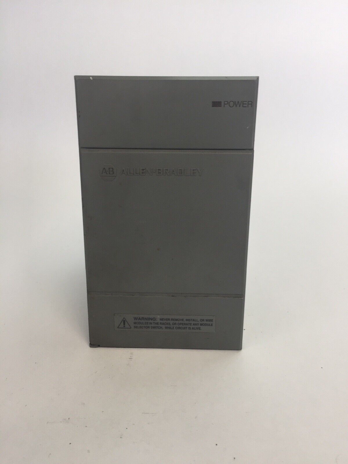 ALLEN BRADLEY 1746-P2 SER.C SLC 500 POWER SUPPLY 85-132VAC/170-265VAC 5A@5VDC
