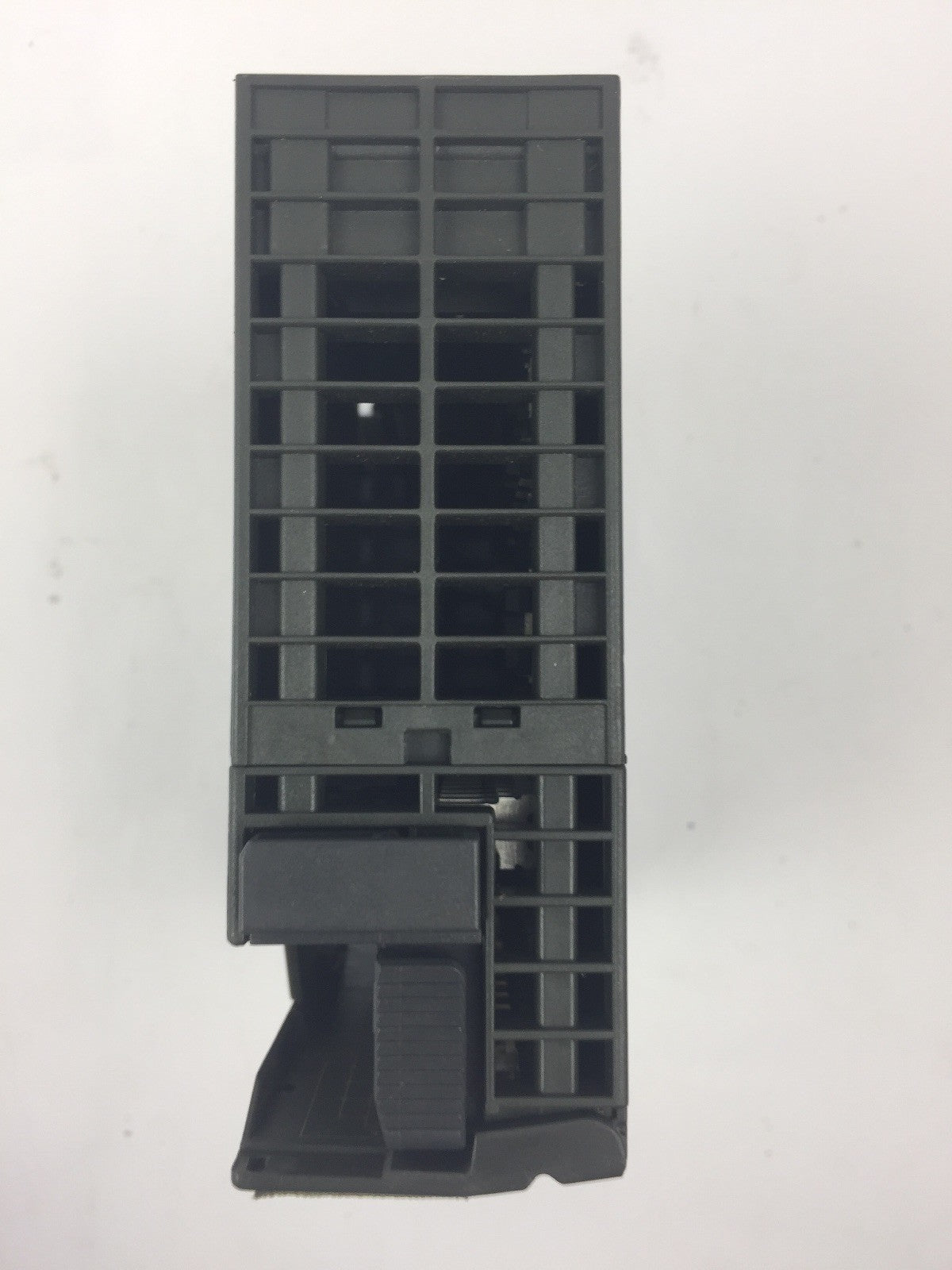 SIEMENS 6ES7 322-1BH01-0AA0 OUTPUT MODULE