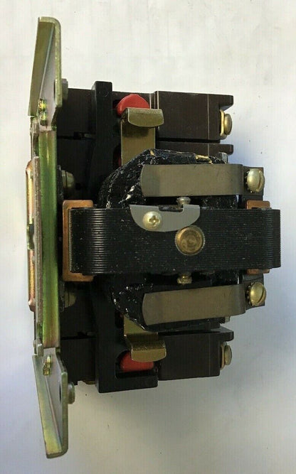 JOSLYN CLARK 5UU6-76 PMA  A.C.RELAY 12 CONT. 6N.O./6N.C. 10AMP 600VAC