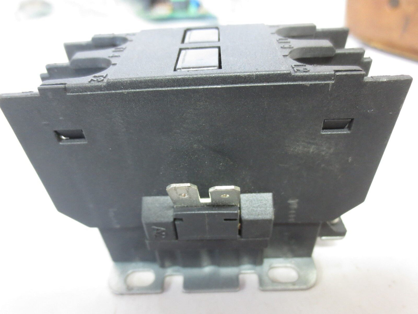 EATON / CUTLER-HAMMER C25BNB230B CONTACTOR 208-240V, 30A, 2-POLE