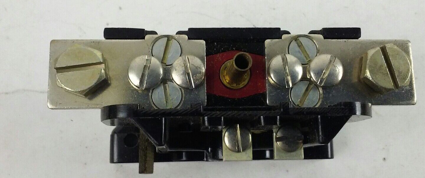 Allen Bradley X-165631 L.H. Overload Relay Size 3     NEW SURPLUS