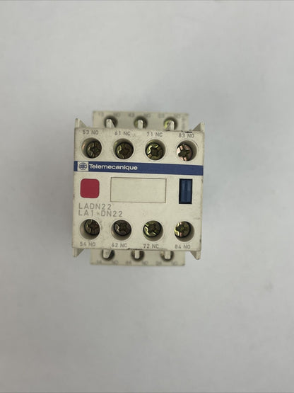 TELEMECANIQUE CAD50BD CONTACTOR 10A 600VAC COIL 24VDC LADN22 LA1 DN22 AUXILIARY