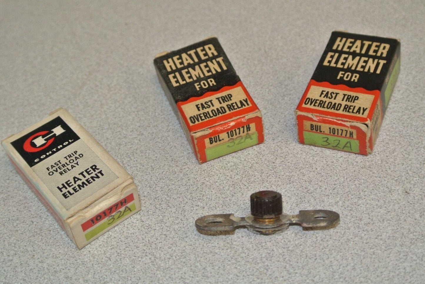 LOT of 3 / CUTLER-HAMMER / BUL. 10177H 32A HEATER ELEMENT