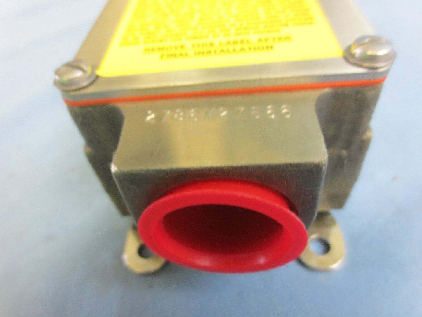 NAMCO EA180-31302 SNAP-LOCK LIMIT SWITCH - NEW SURPLUS