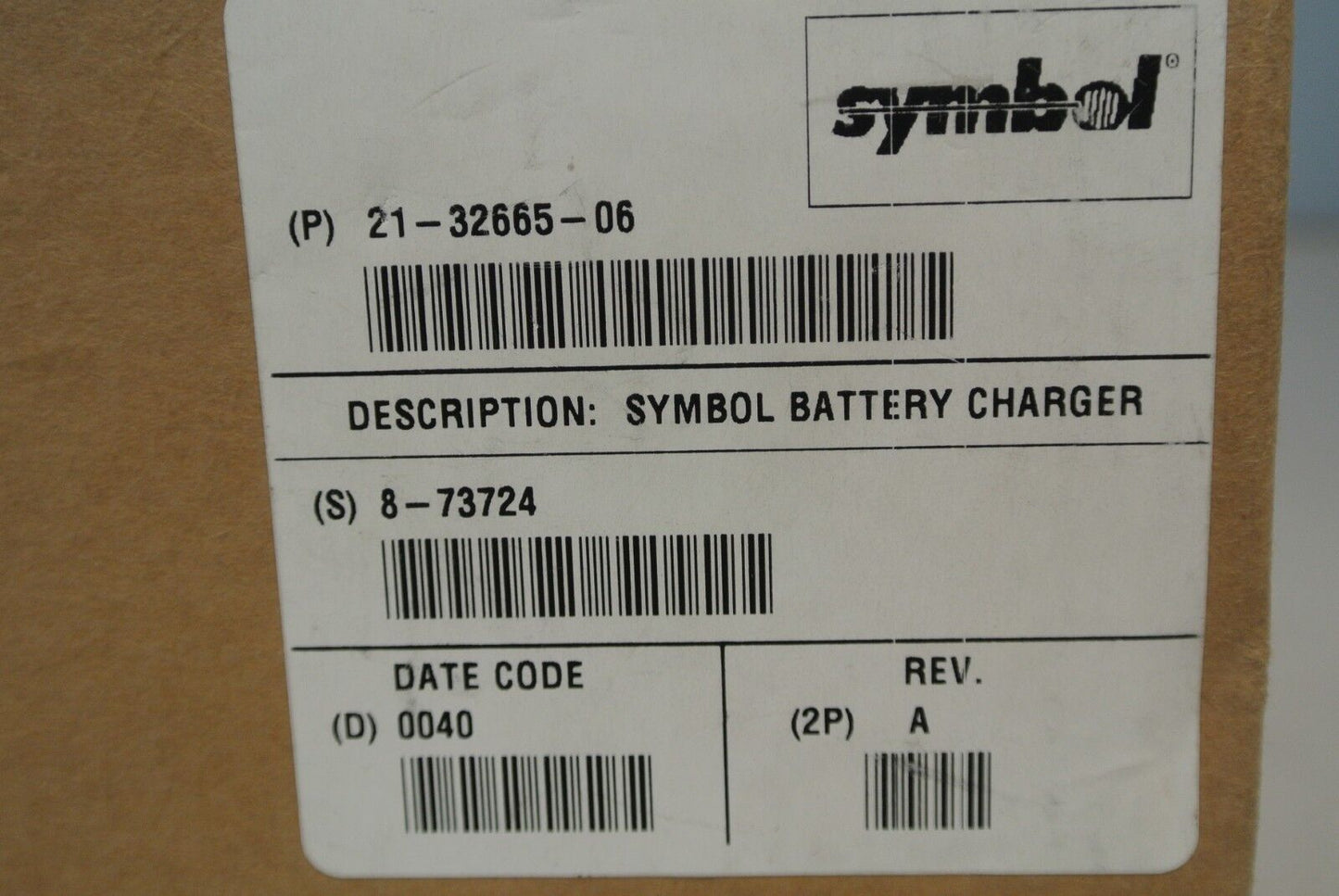 SYMBOL 21-32665-06 BATTERY CHARGER / OUTPUT 15V, 500mA / NEW SURPLUS