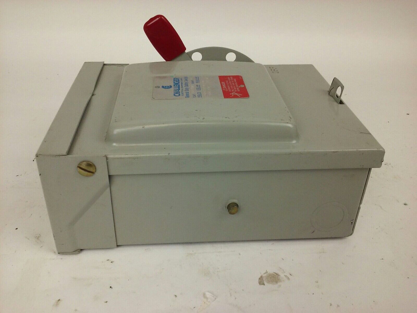 CHALLENGER RGD221SNC, G.D. SAFETY SWITCH, 30A, 240V, TYPE 3R RAINPROOF ENCLOSURE