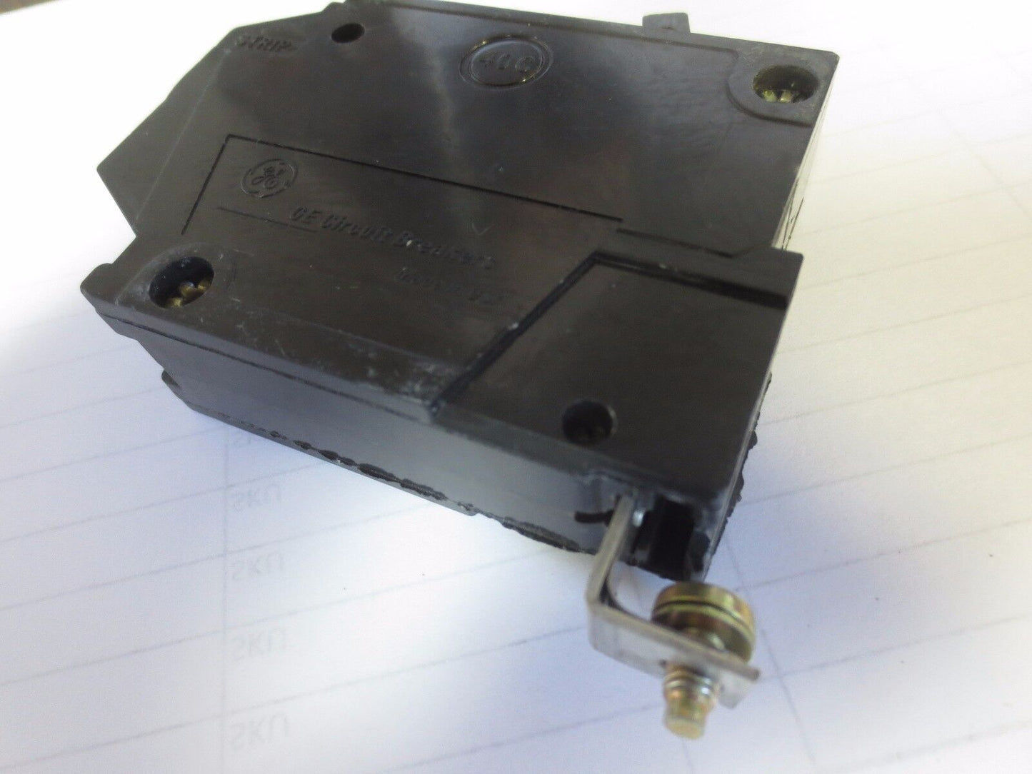 GE 1-POLE BOLT-ON CIRCUIT BREAKER THQB1120 20A ****LOTOF 5****