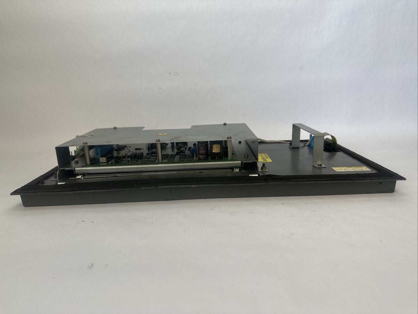 GE FANUC A02B-0200-C061/TBR SERIES 18-T OPERATOR INTERFACE PANEL LCD/MDI UNIT