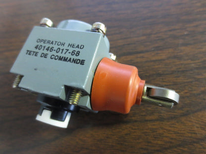 ALLEN-BRADLEY 40146-017-68 LIMIT SWITCH HEAD, SIDE PUSH - NEW SURPLUS