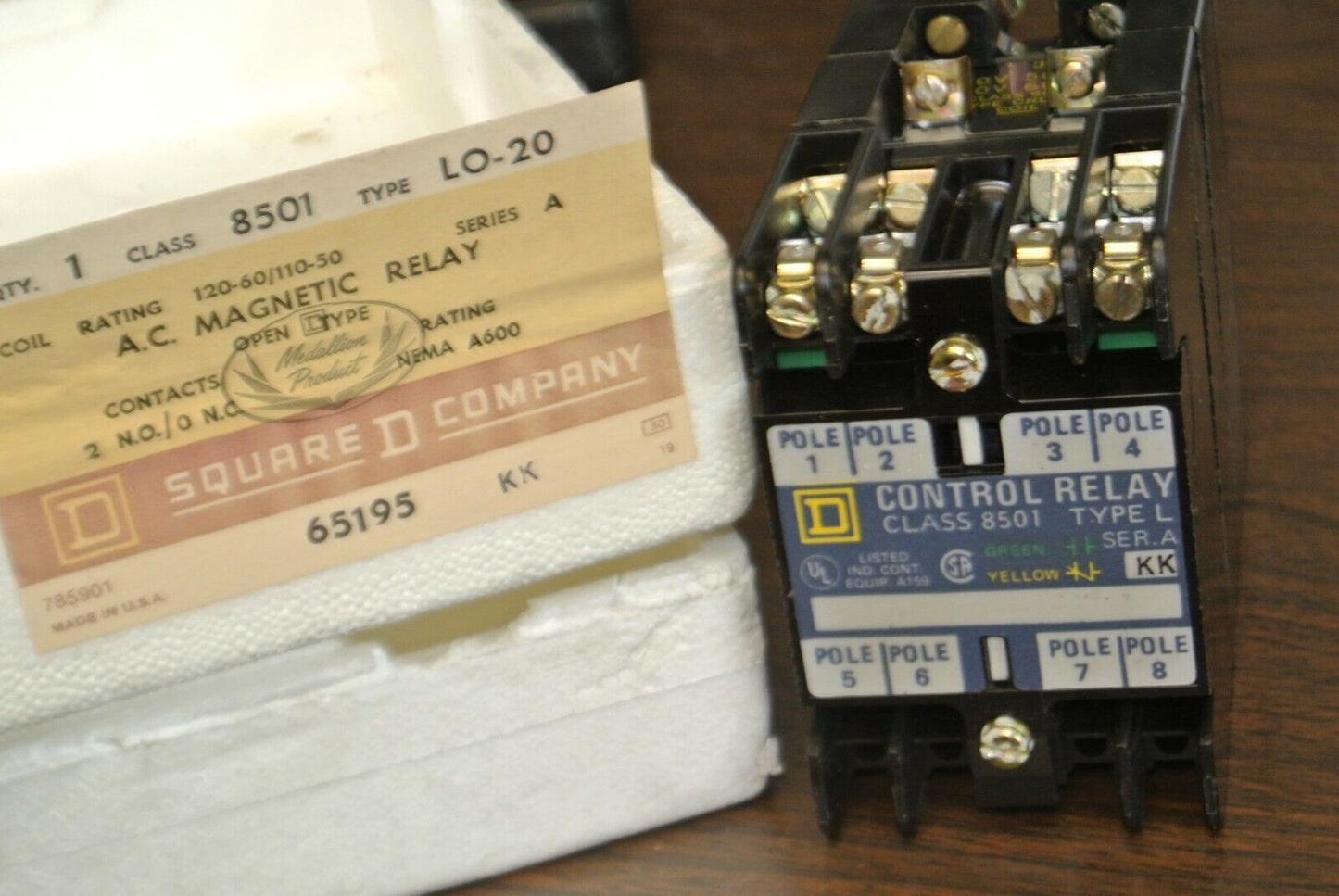 SQUARE D 8501 LO-20 / AC MAGNETIC RELAY / 110-120V/ 2 N.O. / 0 N.C. NEW SURPLUS