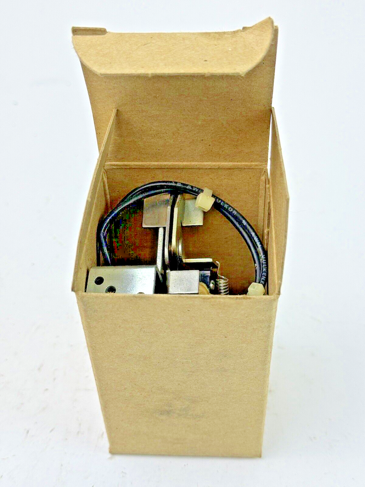 GE - TKMASTA8R - SHUNT TRIP - 24 VDC - TKMASTA8R,L